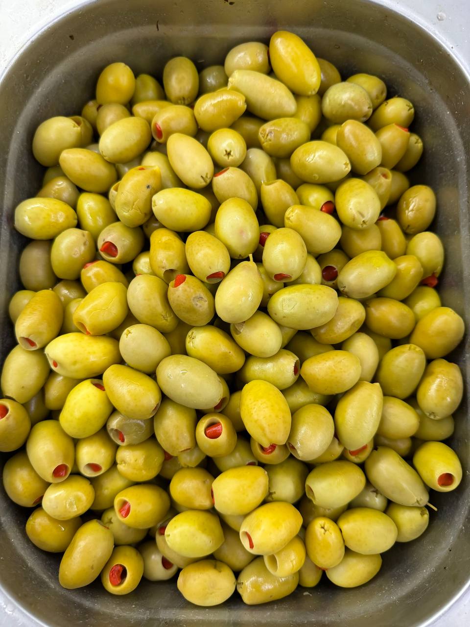 Оливки, фаршировані перцем (Туреччина)